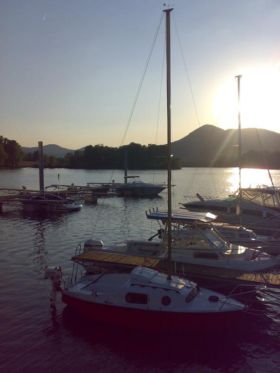 Resort Marina Labe Lovosice Exteriör bild