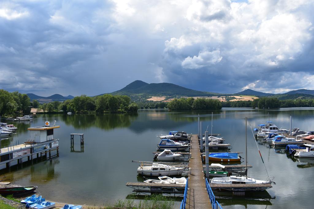 Resort Marina Labe Lovosice Exteriör bild
